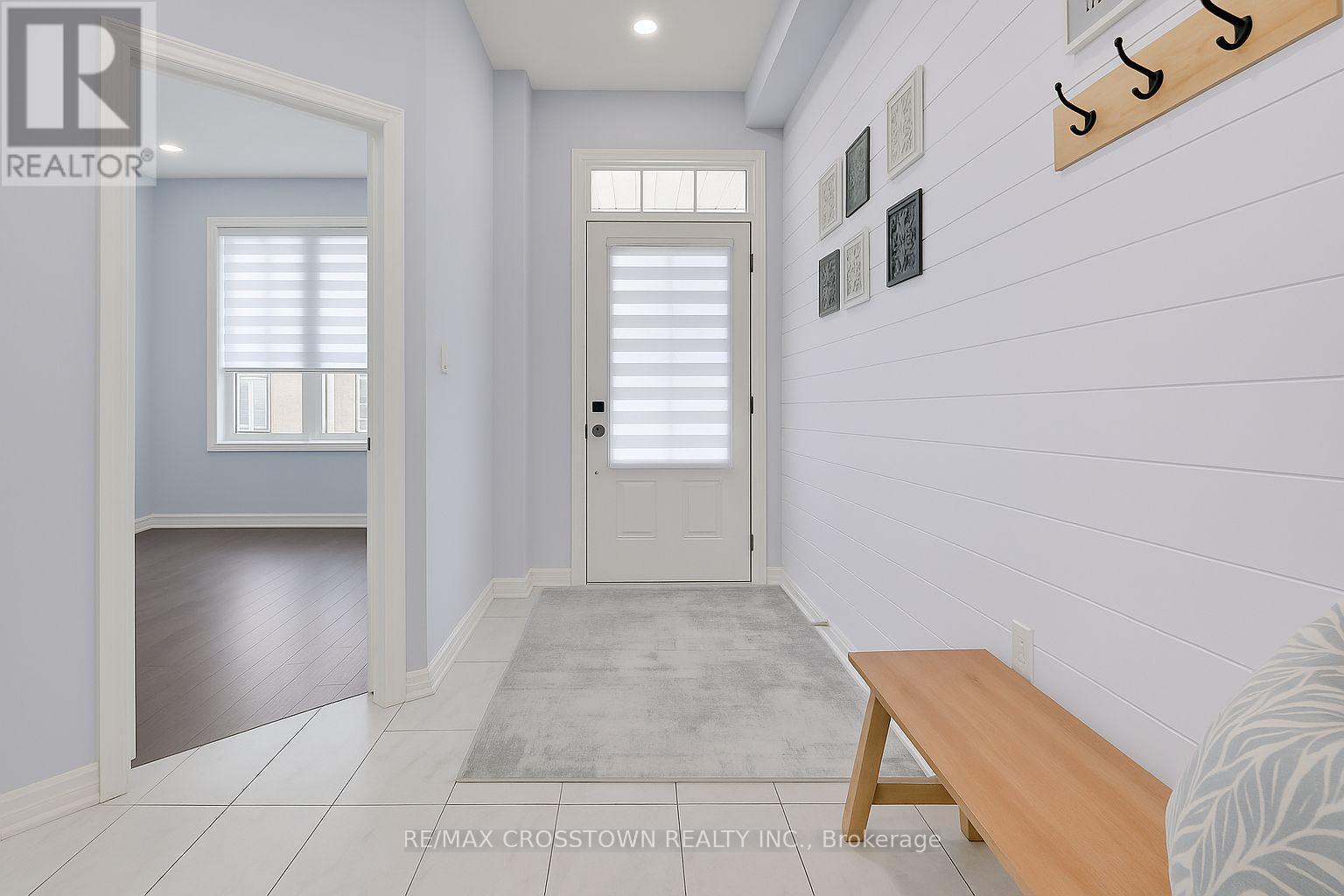 












25 PIERCE PLACE

,
New Tecumseth (Tottenham),




Ontario
L0G1W0

