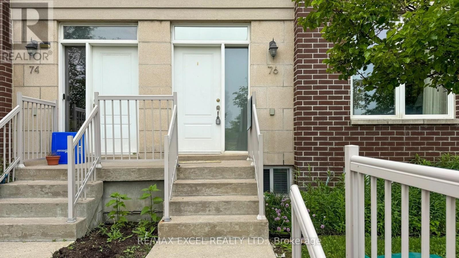 












76 UNITY GARDENS DRIVE

,
Markham (Village Green-South Unionville),




Ontario
L3R4Y7

