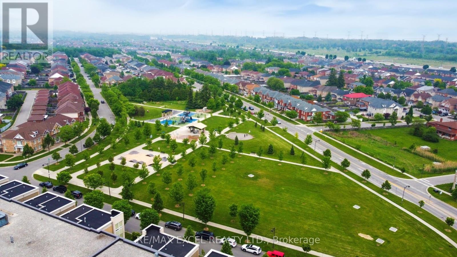 












76 UNITY GARDENS DRIVE

,
Markham (Village Green-South Unionville),




Ontario
L3R4Y7


