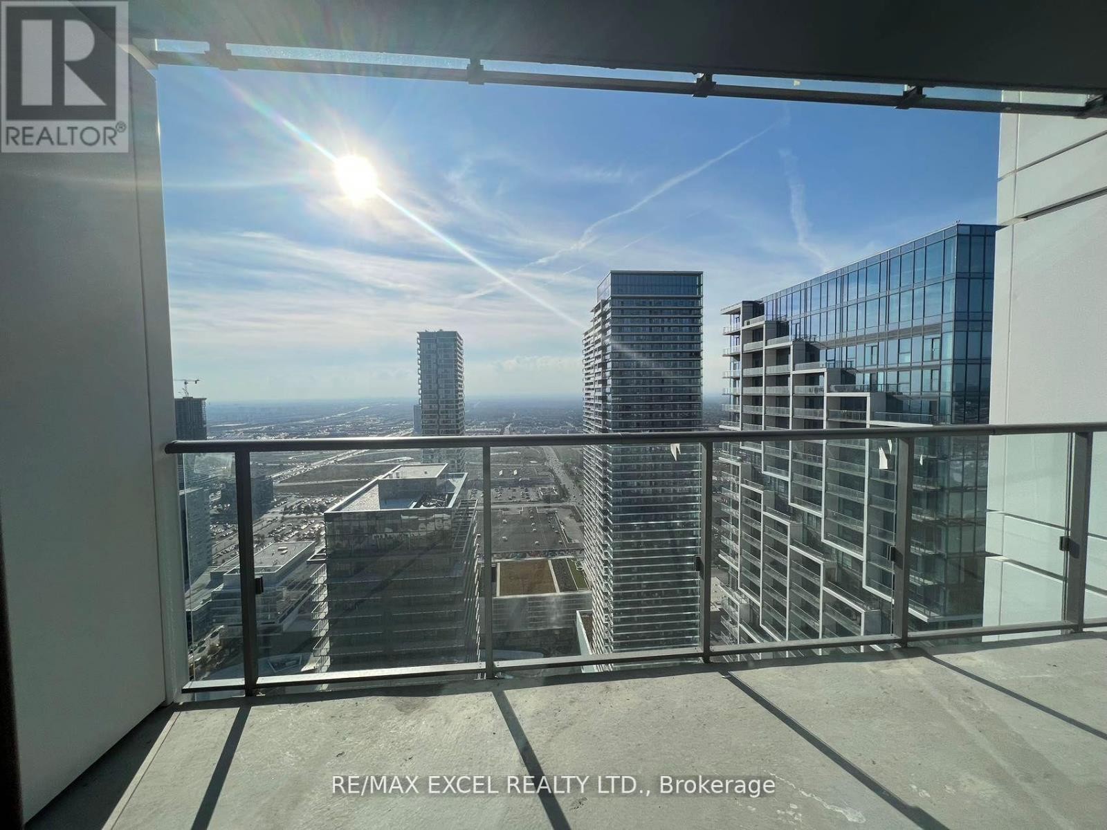 












5005 - 7890 JANE STREET

,
Vaughan (Vaughan Corporate Centre),




Ontario
L4K0K9

