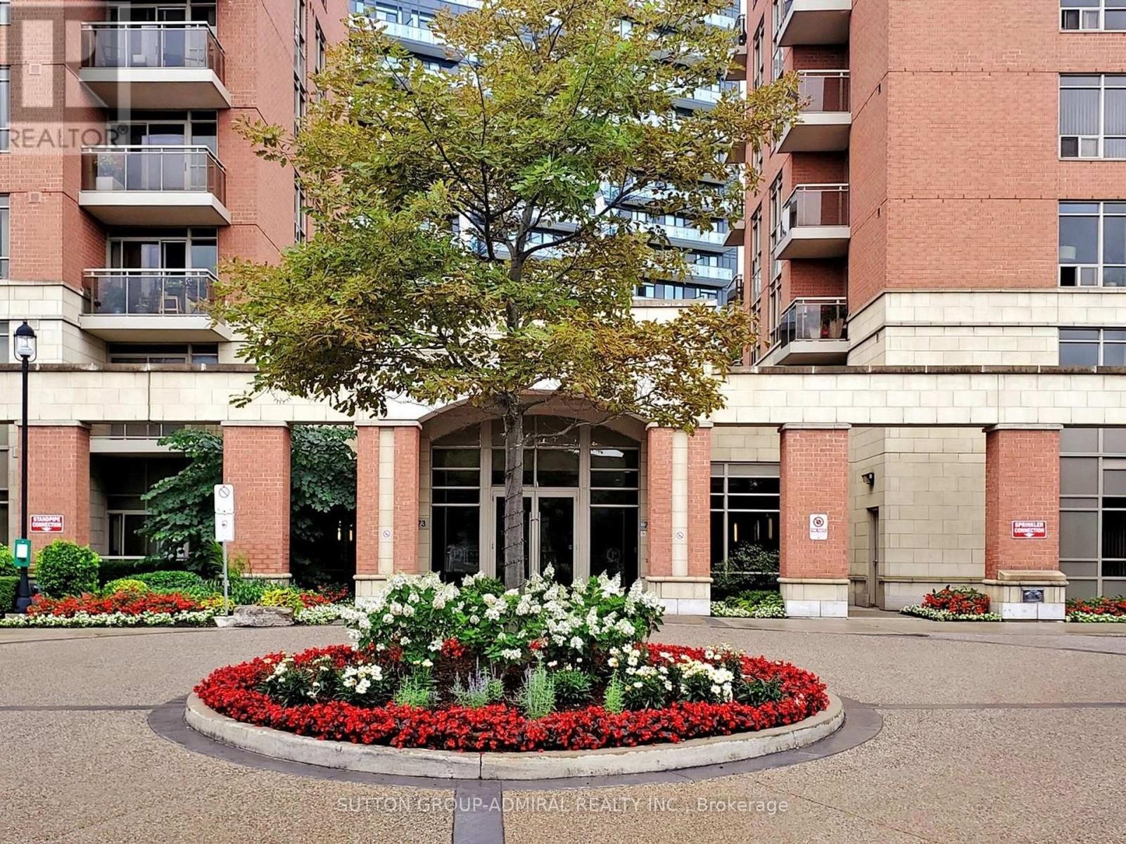 












LPH8 - 75 KING WILLIAM CRESCENT

,
Richmond Hill (Langstaff),




Ontario
L4B0C1

