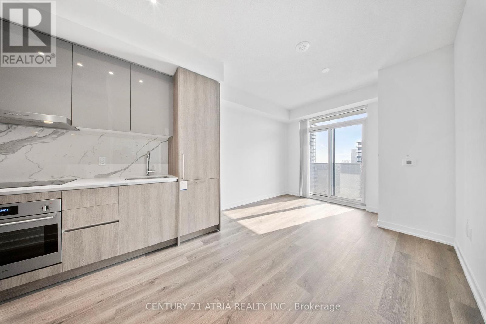 












4702 - 195 COMMERCE STREET

,
Vaughan (Vaughan Corporate Centre),




Ontario
L4K0P9

