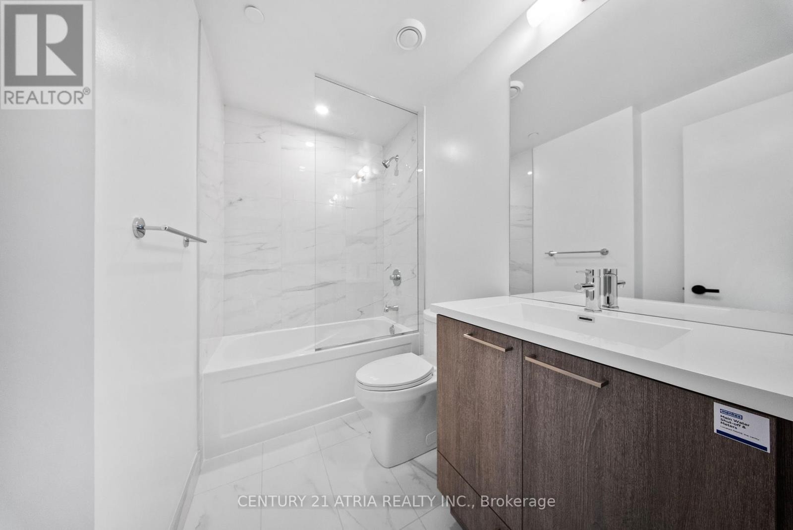 












4702 - 195 COMMERCE STREET

,
Vaughan (Vaughan Corporate Centre),




Ontario
L4K0P9

