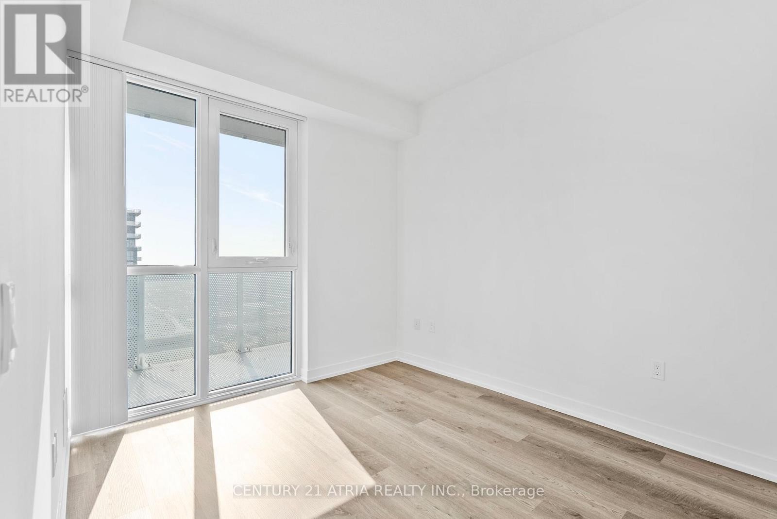 












4702 - 195 COMMERCE STREET

,
Vaughan (Vaughan Corporate Centre),




Ontario
L4K0P9

