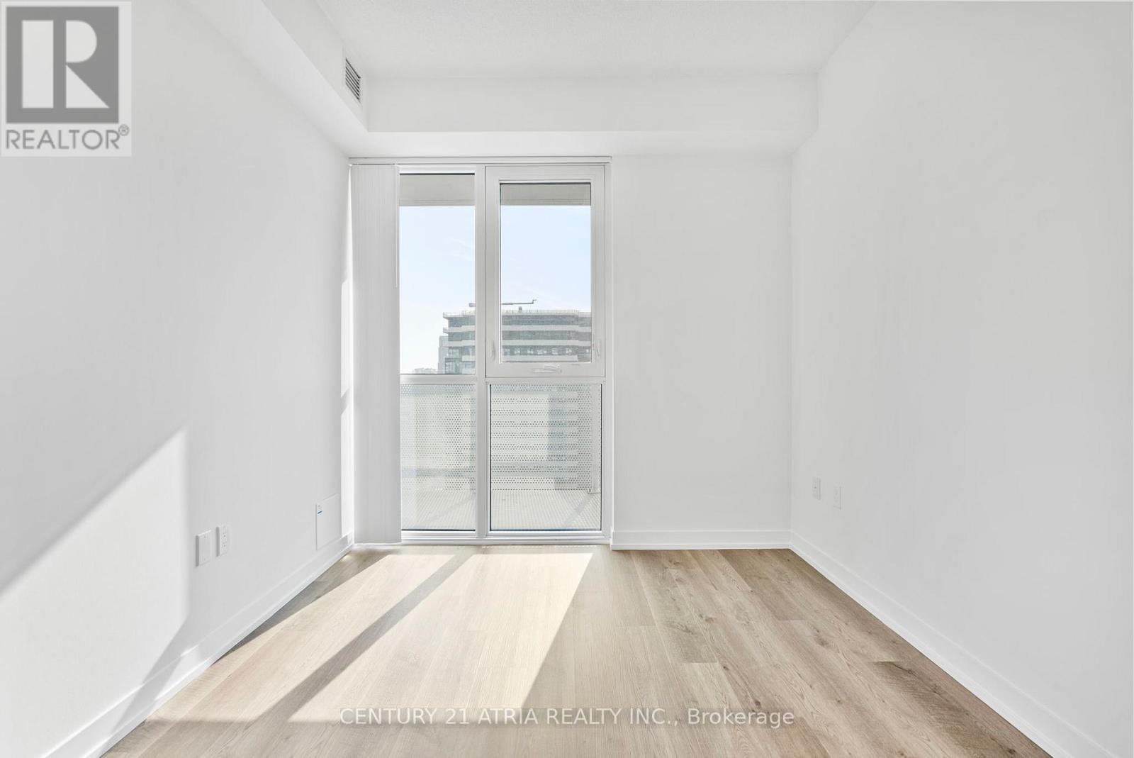 












4702 - 195 COMMERCE STREET

,
Vaughan (Vaughan Corporate Centre),




Ontario
L4K0P9

