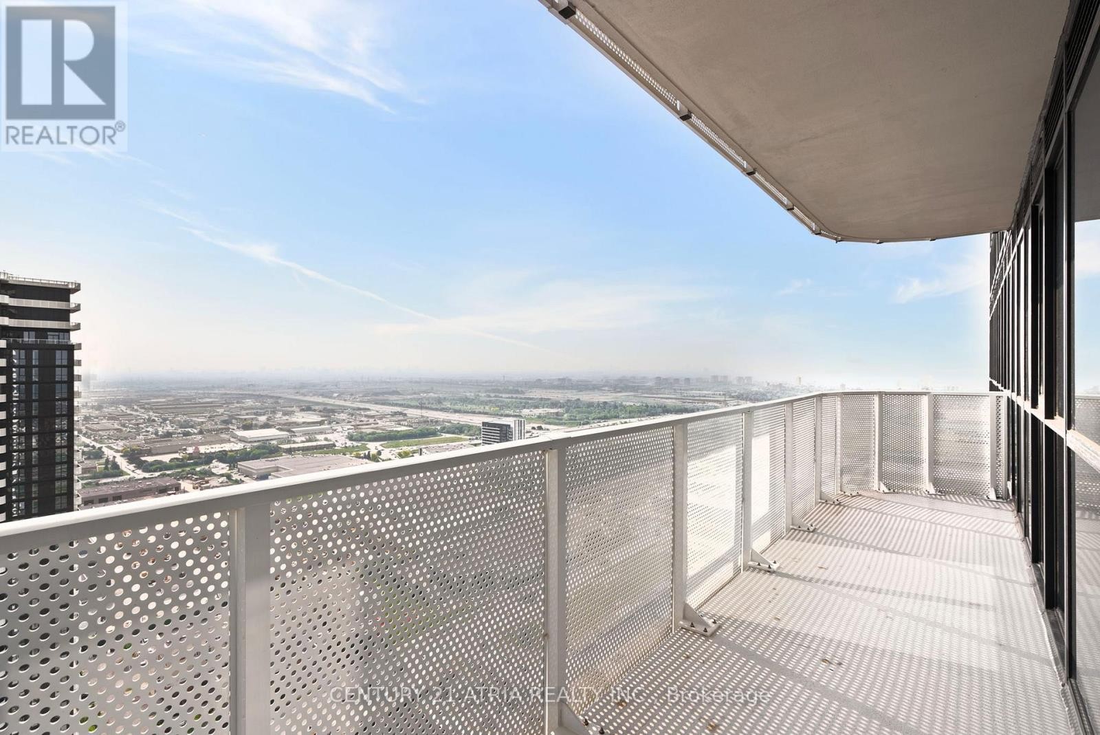 












4702 - 195 COMMERCE STREET

,
Vaughan (Vaughan Corporate Centre),




Ontario
L4K0P9


