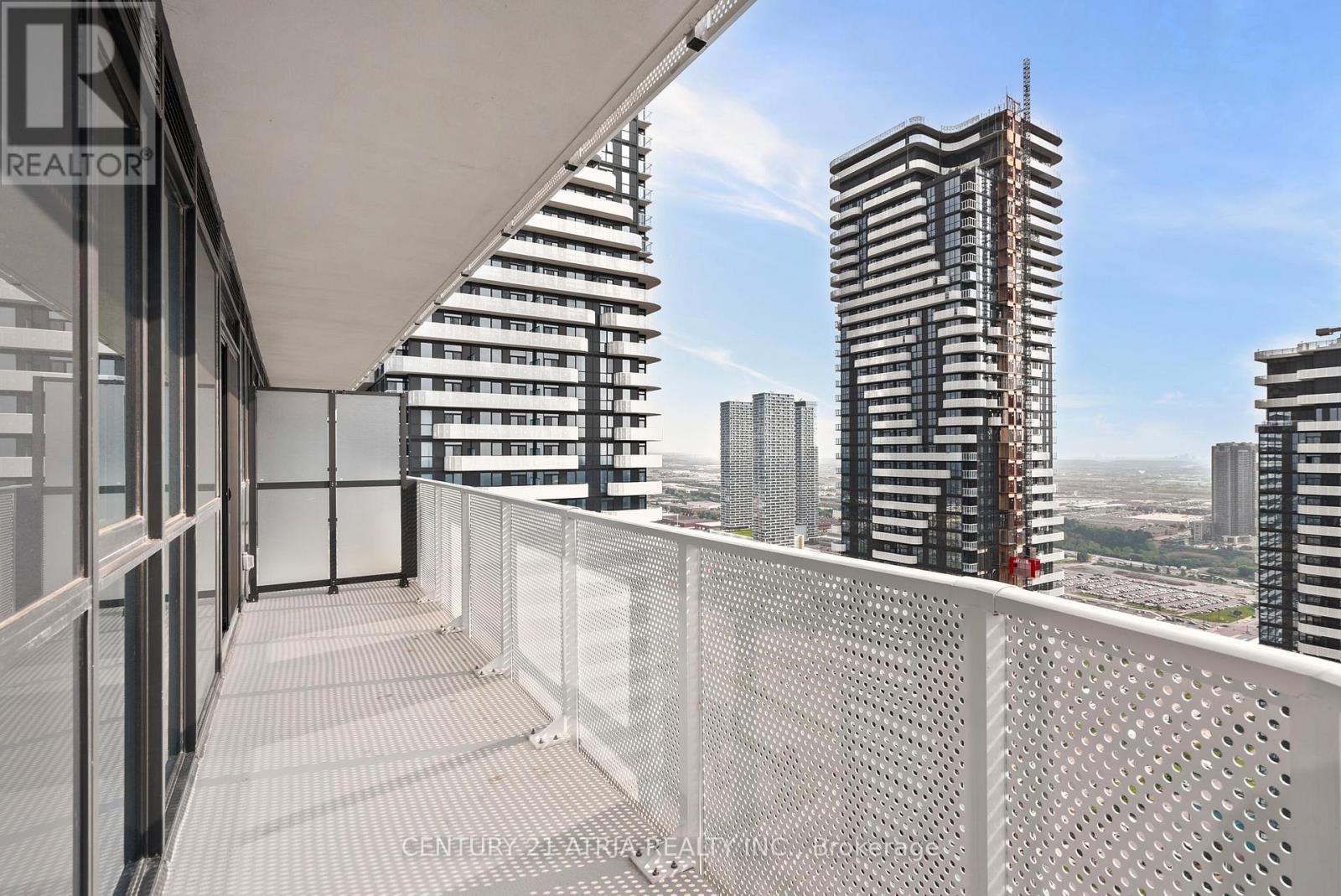 












4702 - 195 COMMERCE STREET

,
Vaughan (Vaughan Corporate Centre),




Ontario
L4K0P9

