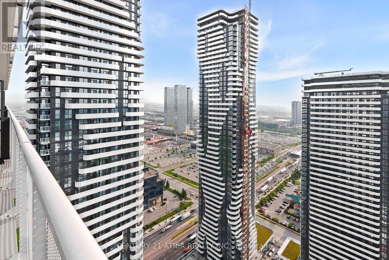 












4702 - 195 COMMERCE STREET

,
Vaughan (Vaughan Corporate Centre),




Ontario
L4K0P9

