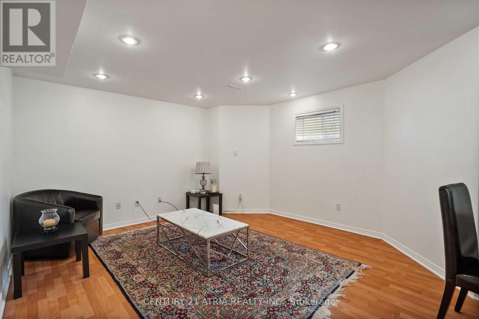 












BSMT - 22 SWEET WATER CRESCENT

,
Richmond Hill (Westbrook),




Ontario
L4S2A9

