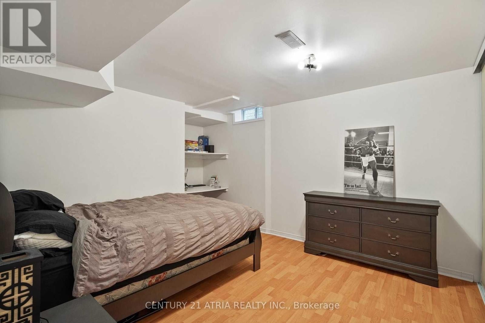 












BSMT - 22 SWEET WATER CRESCENT

,
Richmond Hill (Westbrook),




Ontario
L4S2A9

