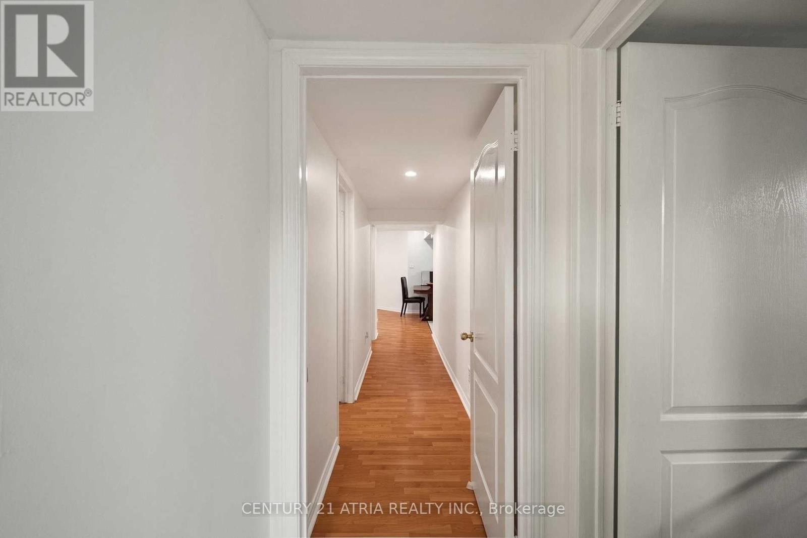 












BSMT - 22 SWEET WATER CRESCENT

,
Richmond Hill (Westbrook),




Ontario
L4S2A9

