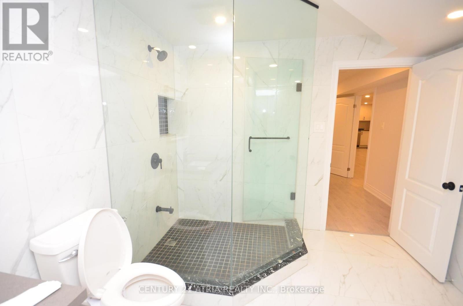 












BSMT - 57 MELBOURNE DRIVE E

,
Richmond Hill (Rouge Woods),




Ontario
L4S2V2

