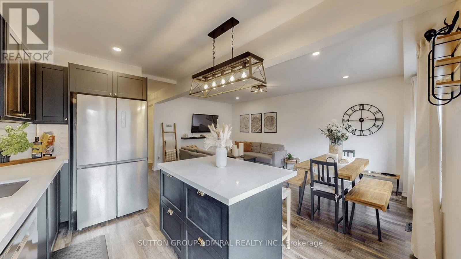 












1171 HILL STREET

,
Innisfil (Alcona),




Ontario
L9S1Y1

