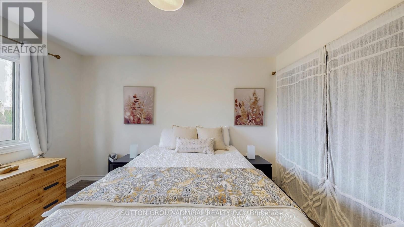












1171 HILL STREET

,
Innisfil (Alcona),




Ontario
L9S1Y1

