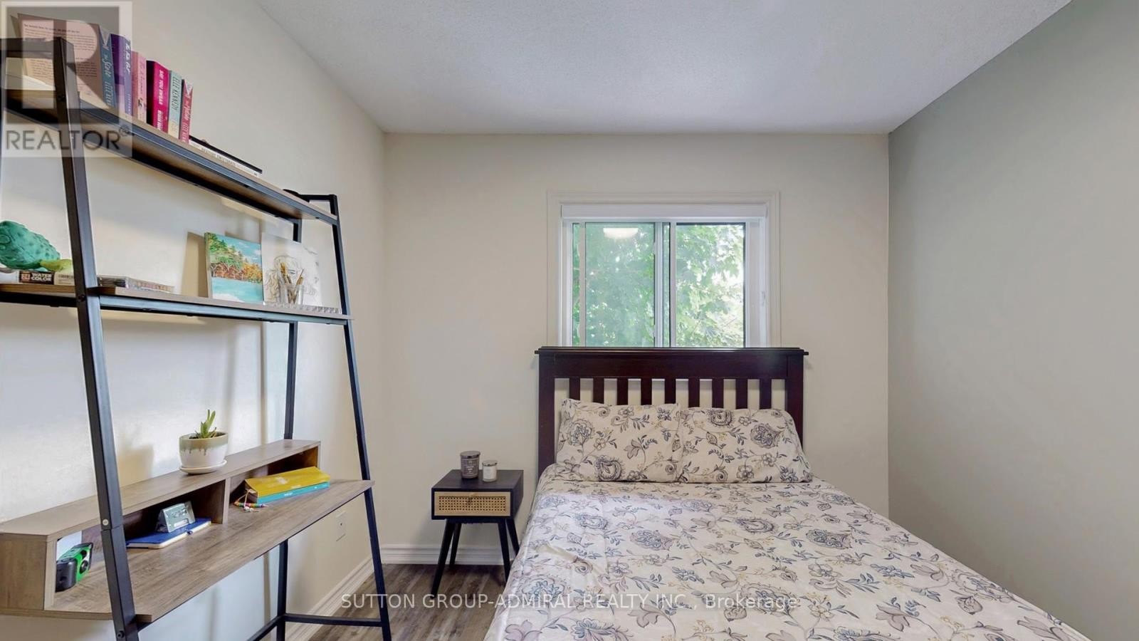












1171 HILL STREET

,
Innisfil (Alcona),




Ontario
L9S1Y1

