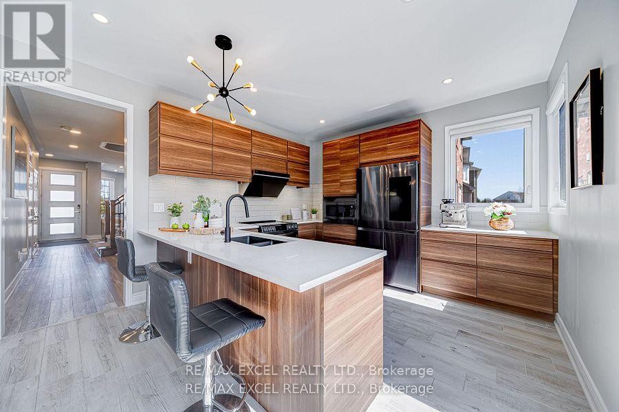 












99 JAMES PARROTT AVENUE

,
Markham (Wismer),




Ontario
L6E2B3

