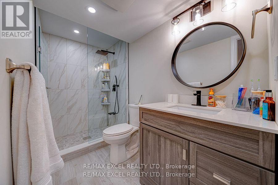 












99 JAMES PARROTT AVENUE

,
Markham (Wismer),




Ontario
L6E2B3

