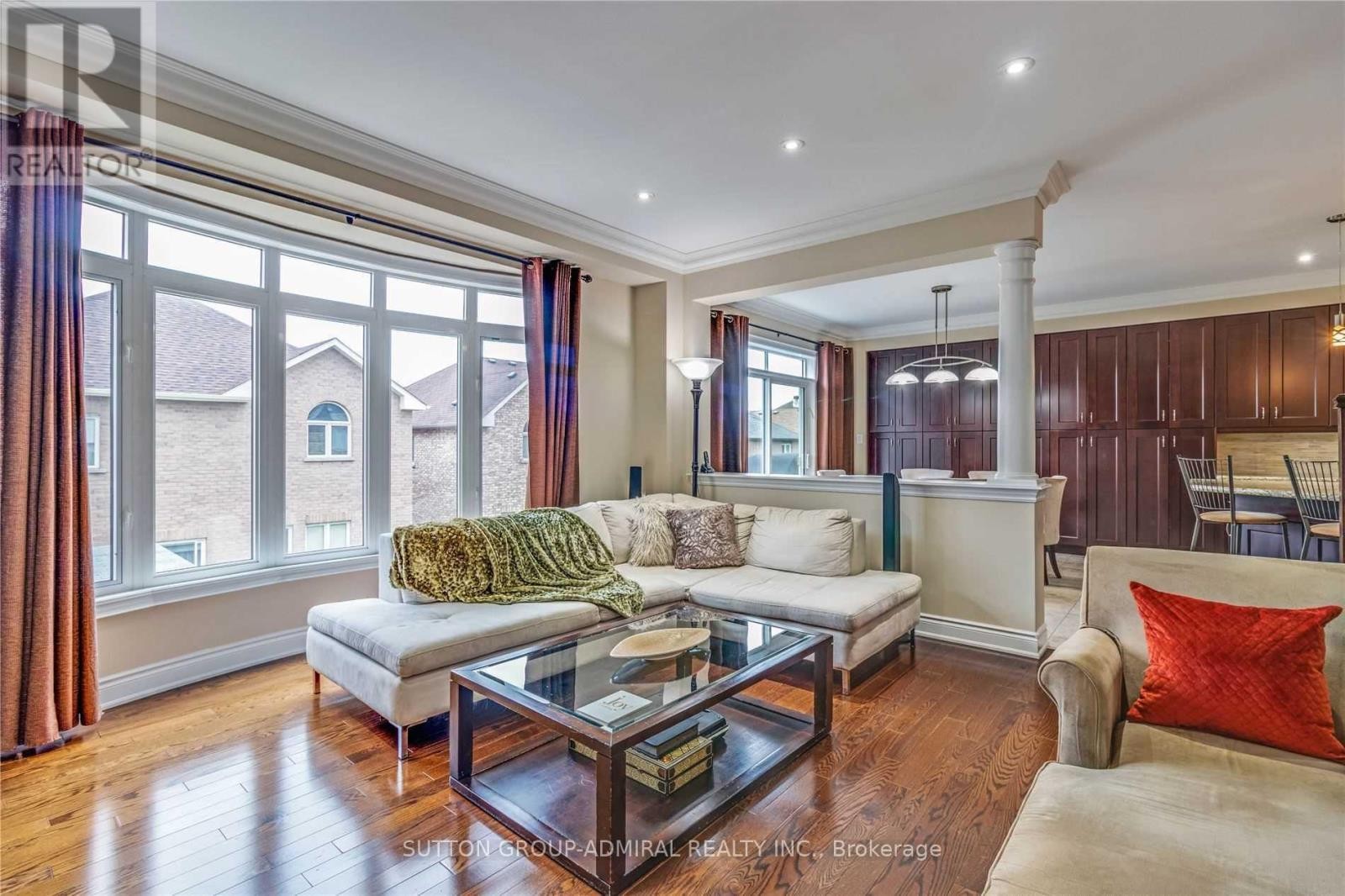 












305 ILAN RAMON BOULEVARD

,
Vaughan (Patterson),




Ontario
L6A0W4

