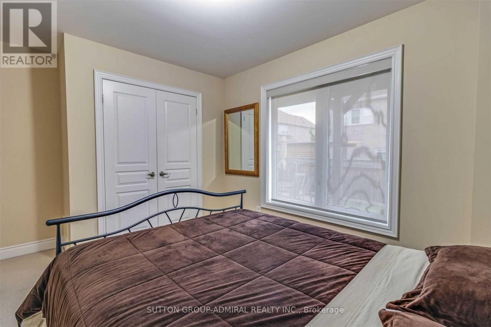 












305 ILAN RAMON BOULEVARD

,
Vaughan (Patterson),




Ontario
L6A0W4

