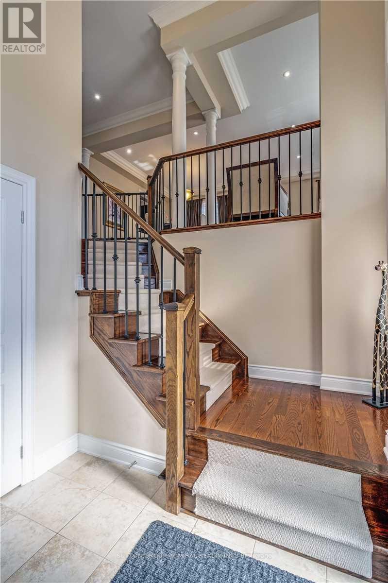 












305 ILAN RAMON BOULEVARD

,
Vaughan (Patterson),




Ontario
L6A0W4

