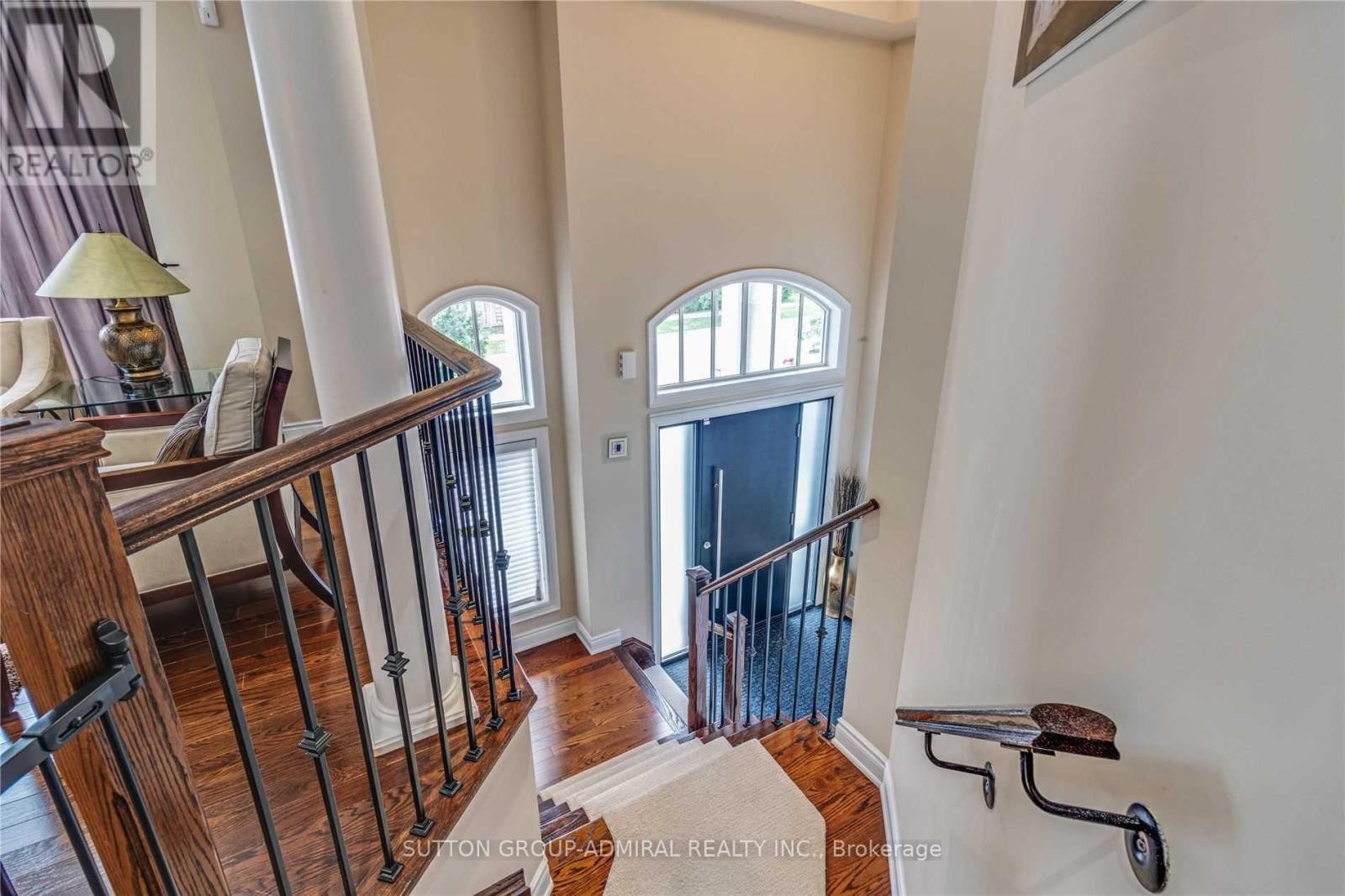 












305 ILAN RAMON BOULEVARD

,
Vaughan (Patterson),




Ontario
L6A0W4

