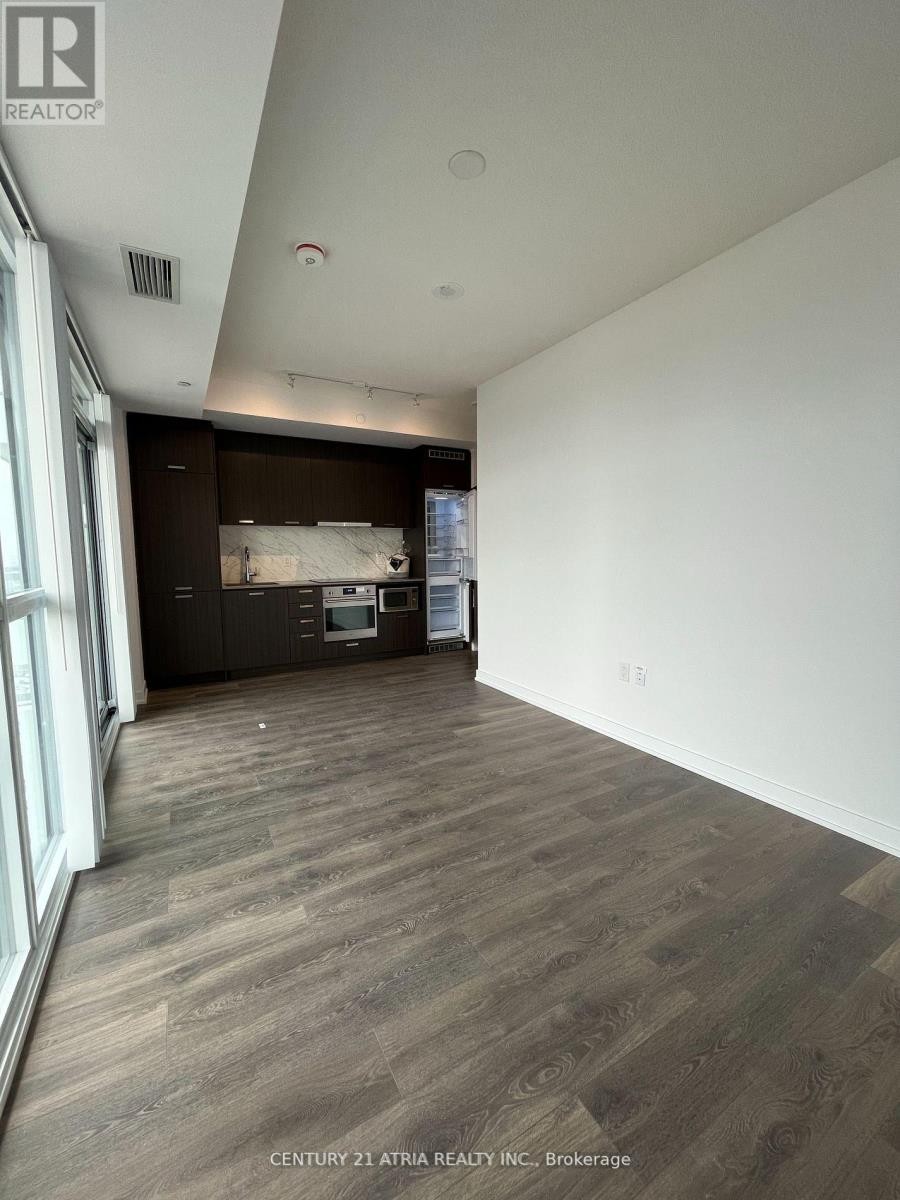 












1917 - 38 HONEYCRISP CRESCENT

,
Vaughan (Vaughan Corporate Centre),




Ontario
L4K0M8

