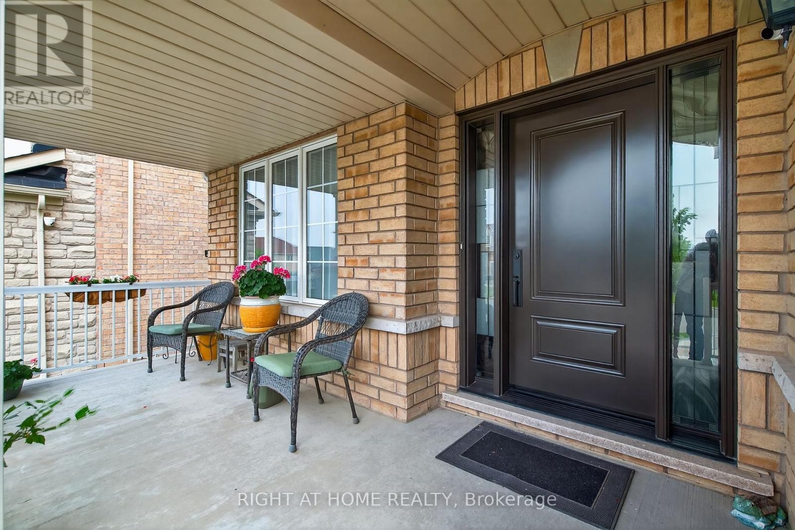 












268 CARRIER CRESCENT

,
Vaughan (Patterson),




Ontario
L6A4T4

