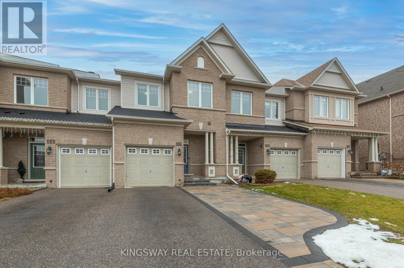 












151 COURTLAND CRESCENT

,
East Gwillimbury,




Ontario
L9N0B2

