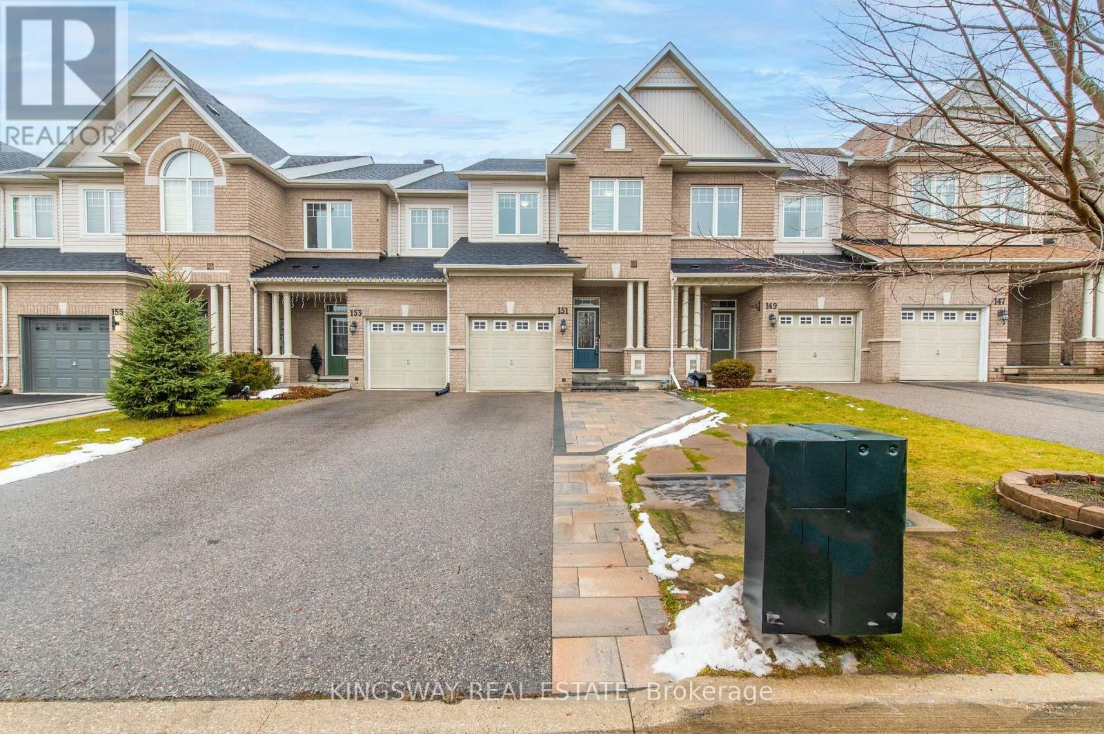 












151 COURTLAND CRESCENT

,
East Gwillimbury,




Ontario
L9N0B2

