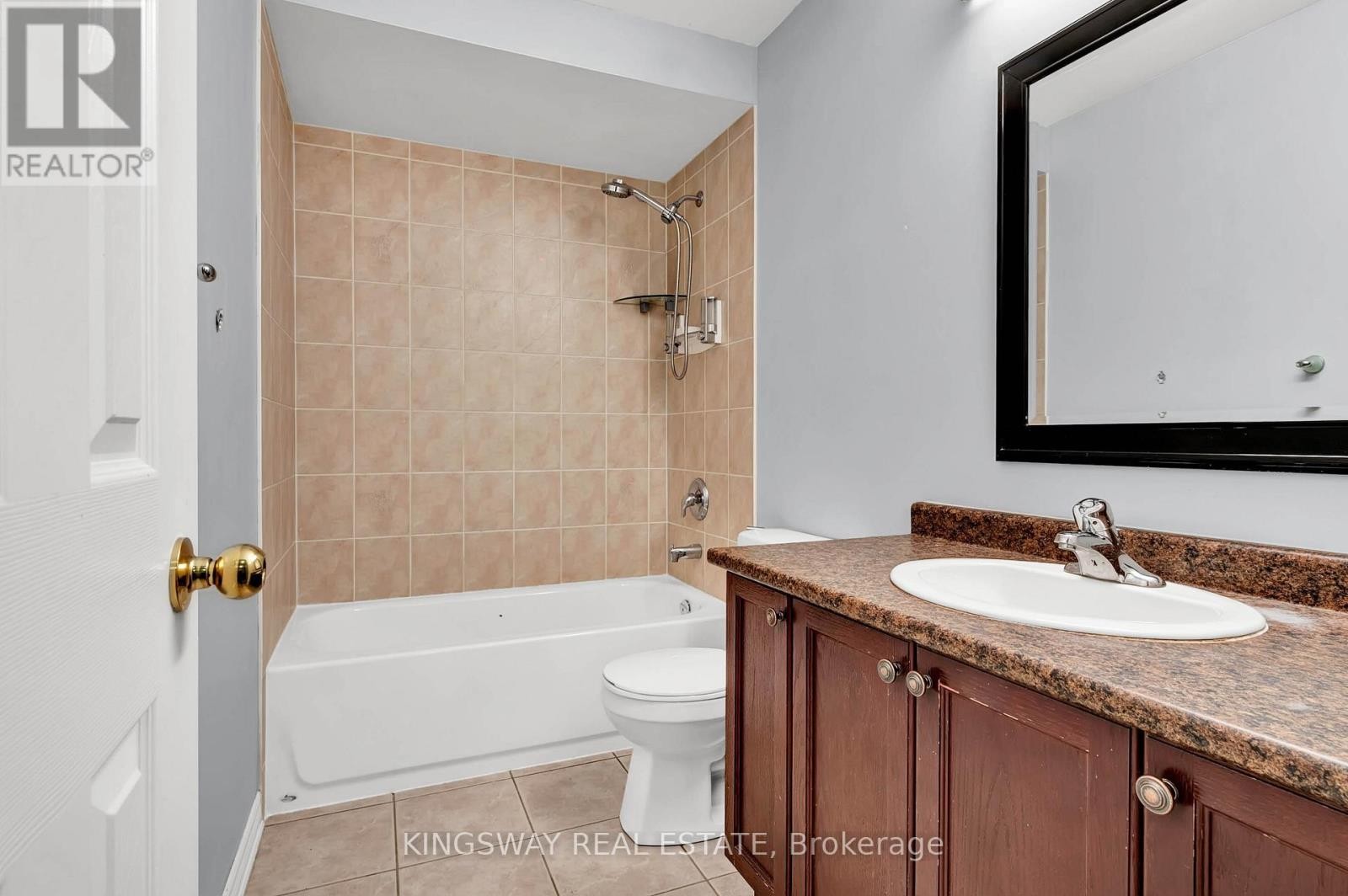 












151 COURTLAND CRESCENT

,
East Gwillimbury,




Ontario
L9N0B2

