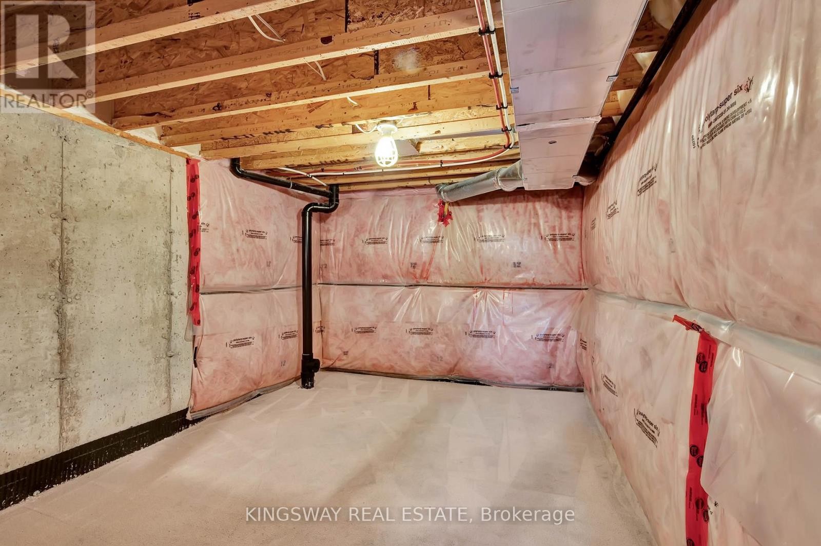 












151 COURTLAND CRESCENT

,
East Gwillimbury,




Ontario
L9N0B2

