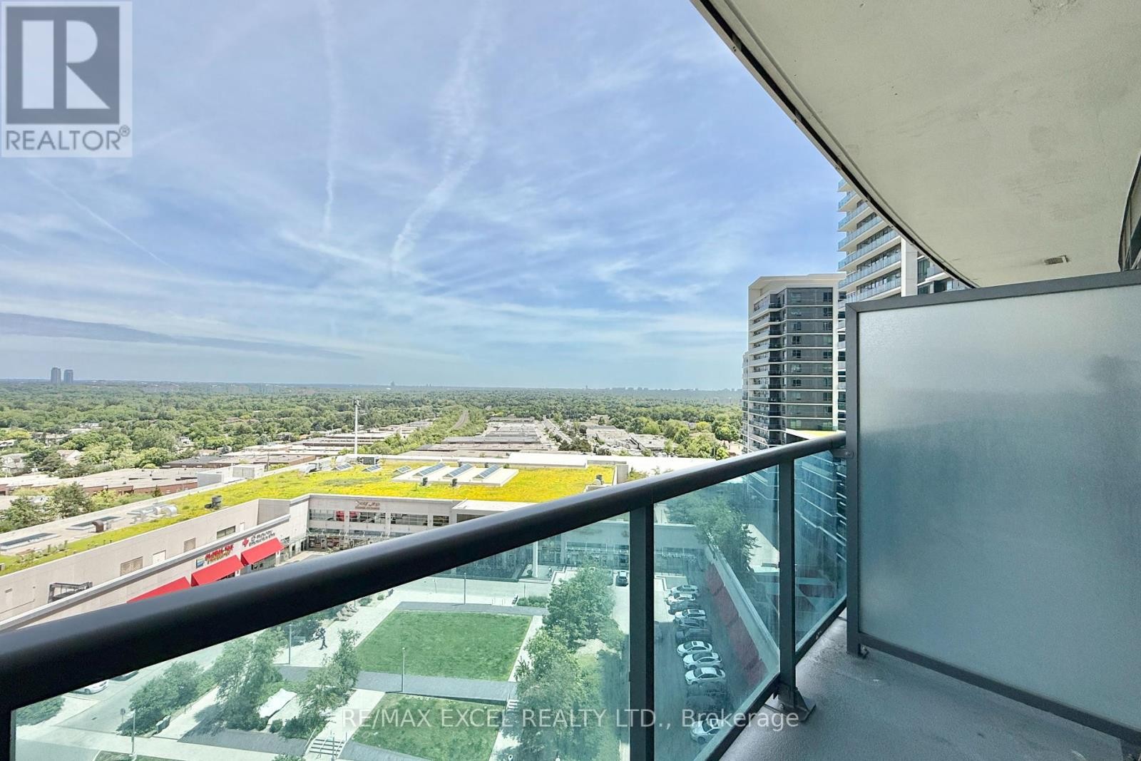 












1006 - 7171 YONGE STREET

,
Markham (Thornhill),




Ontario
L3T0C5

