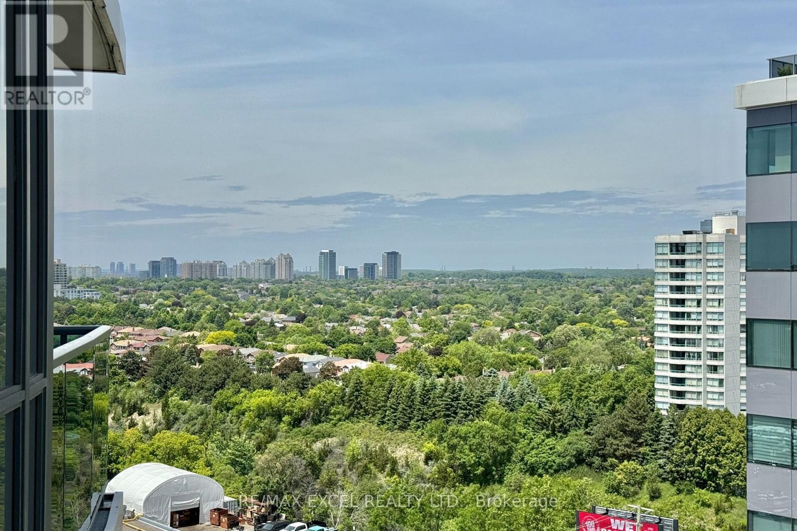 












1006 - 7171 YONGE STREET

,
Markham (Thornhill),




Ontario
L3T0C5

