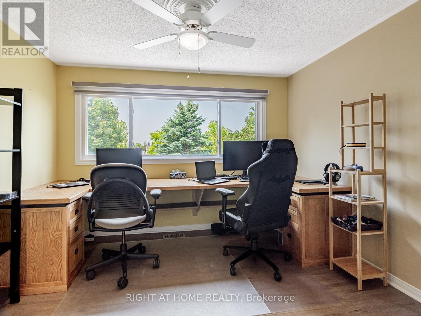 












116 BERYL AVENUE

,
Whitchurch-Stouffville (Stouffville),




Ontario
L4A7Y2


