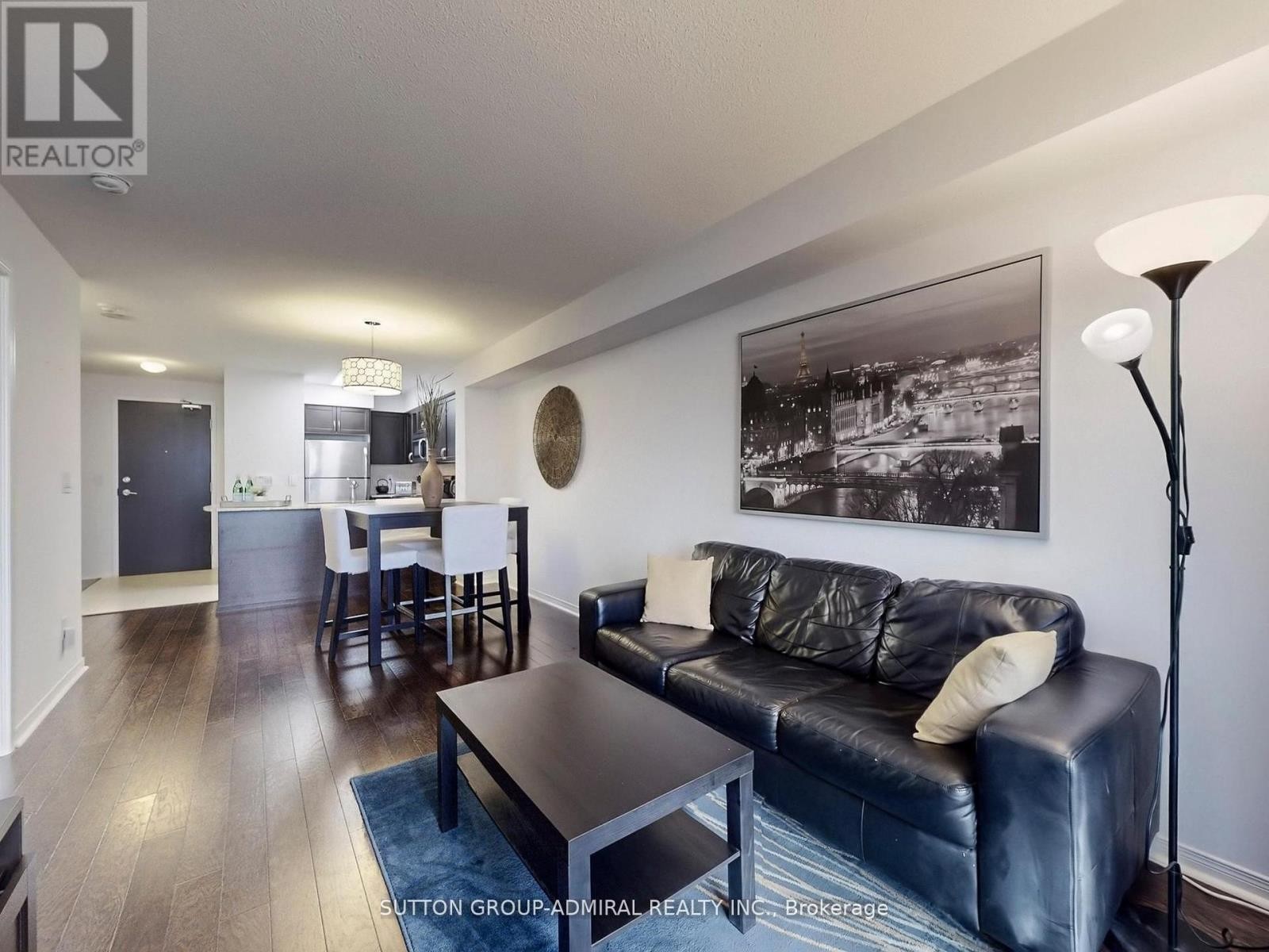 












LPH8 - 75 KING WILLIAM CRESCENT

,
Richmond Hill (Langstaff),




Ontario
L4B0C1

