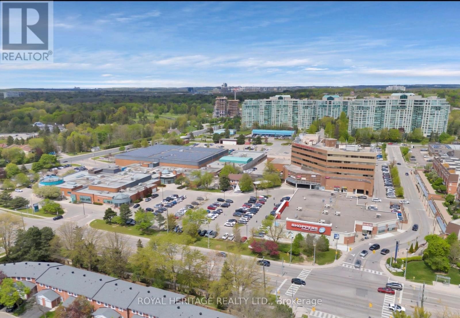 












390 - 18 REITH WAY

,
Markham (Aileen-Willowbrook),




Ontario
L3T5C7

