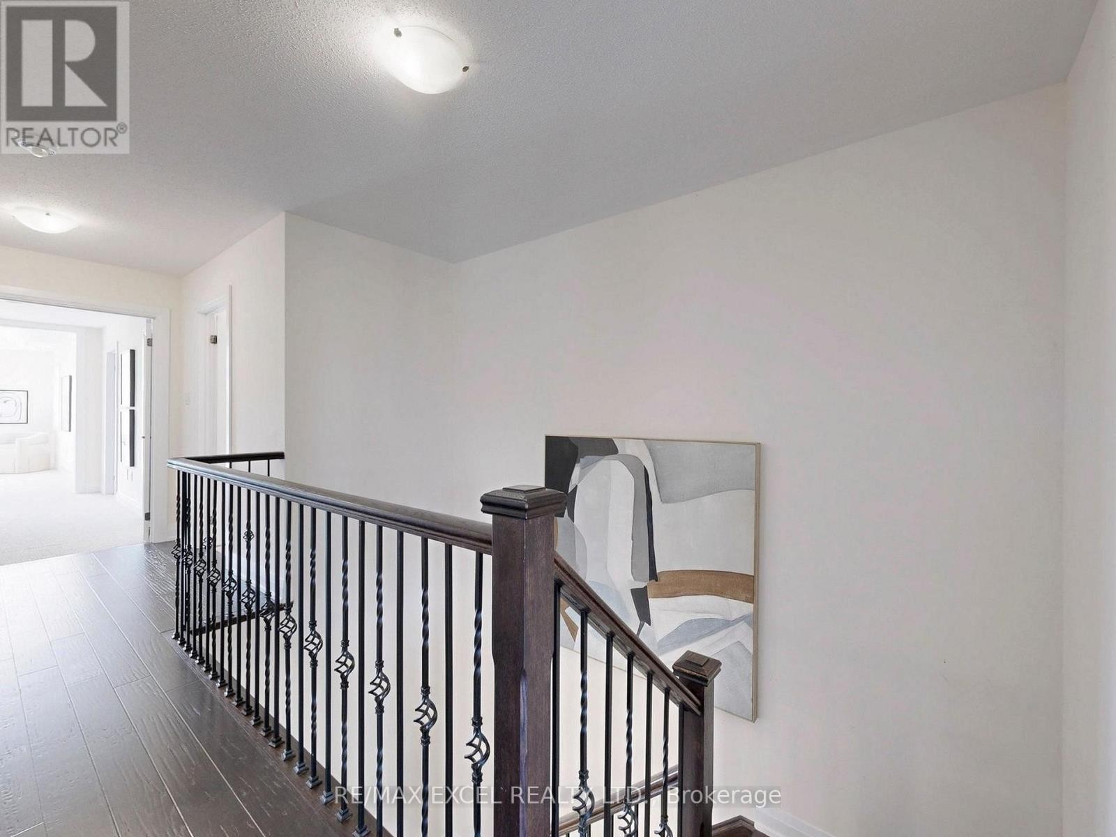 












192 BAKER HILL BOULEVARD

,
Whitchurch-Stouffville (Stouffville),




Ontario
L4A0W5

