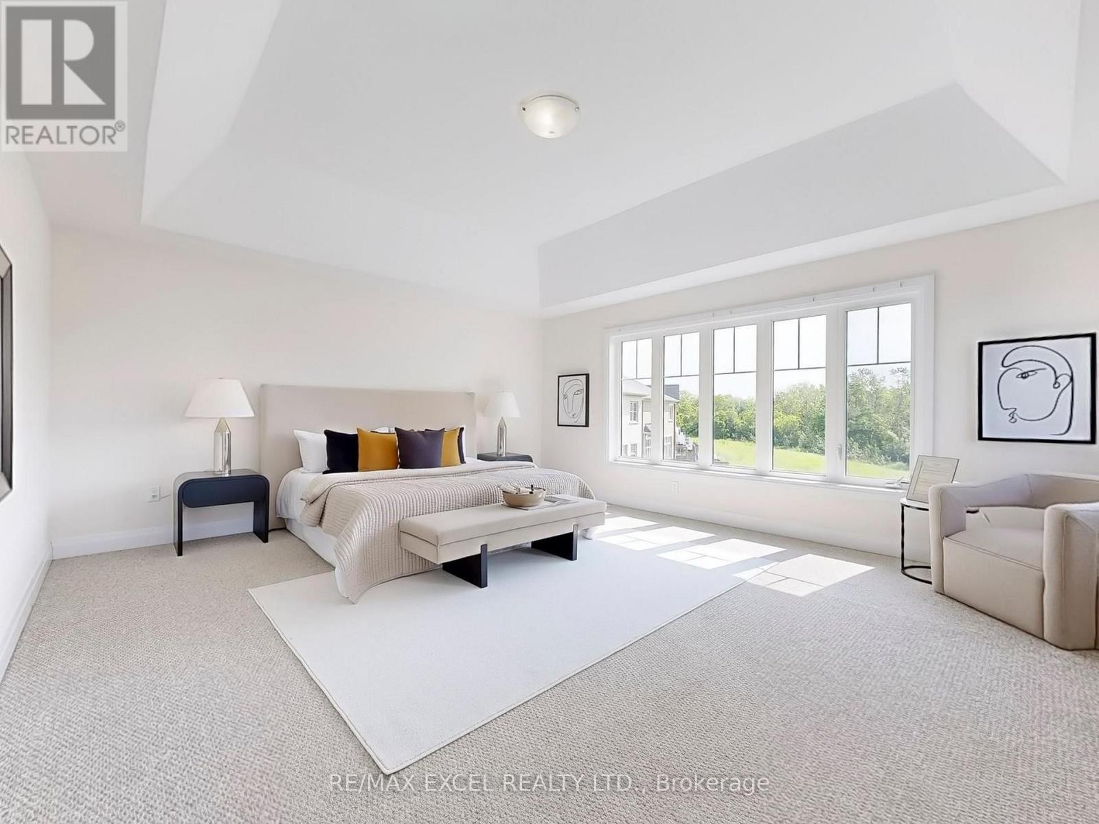 












192 BAKER HILL BOULEVARD

,
Whitchurch-Stouffville (Stouffville),




Ontario
L4A0W5

