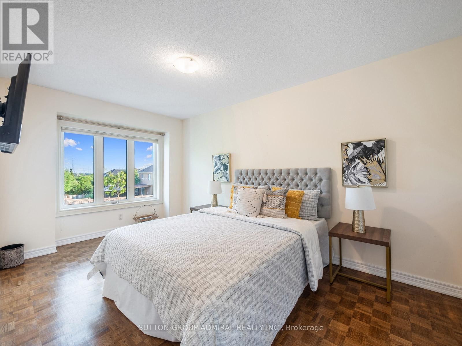 












298 SONOMA BOULEVARD

,
Vaughan (Sonoma Heights),




Ontario
L4H1R5

