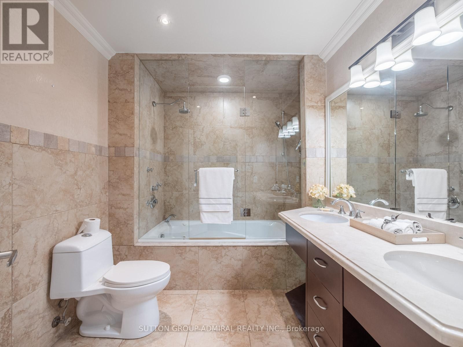 












298 SONOMA BOULEVARD

,
Vaughan (Sonoma Heights),




Ontario
L4H1R5

