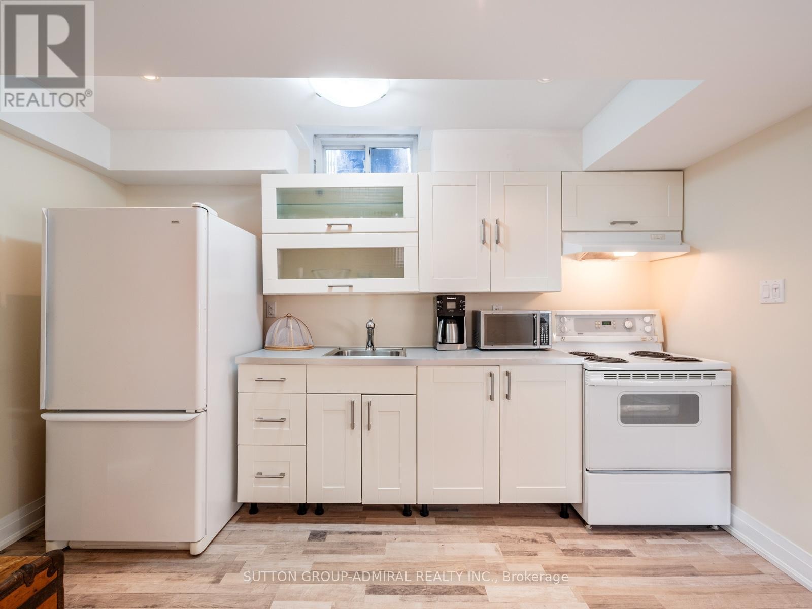 












298 SONOMA BOULEVARD

,
Vaughan (Sonoma Heights),




Ontario
L4H1R5

