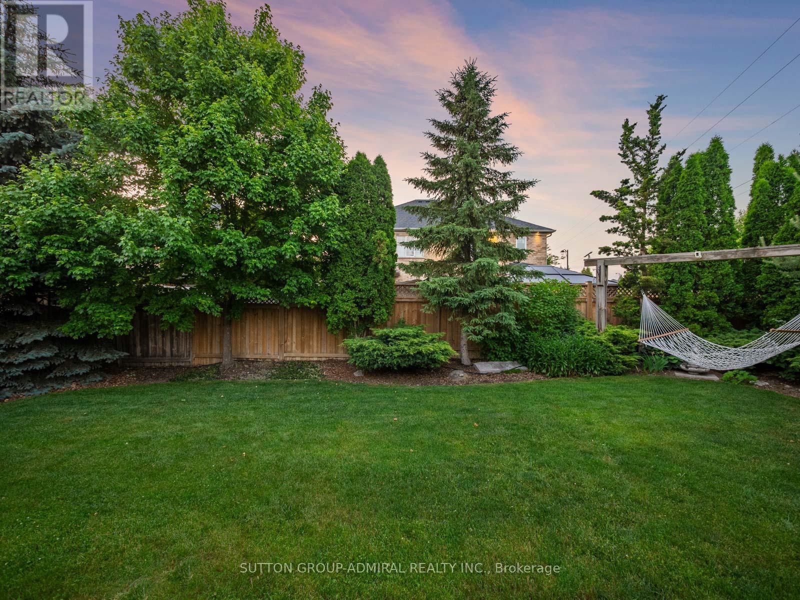 












298 SONOMA BOULEVARD

,
Vaughan (Sonoma Heights),




Ontario
L4H1R5

