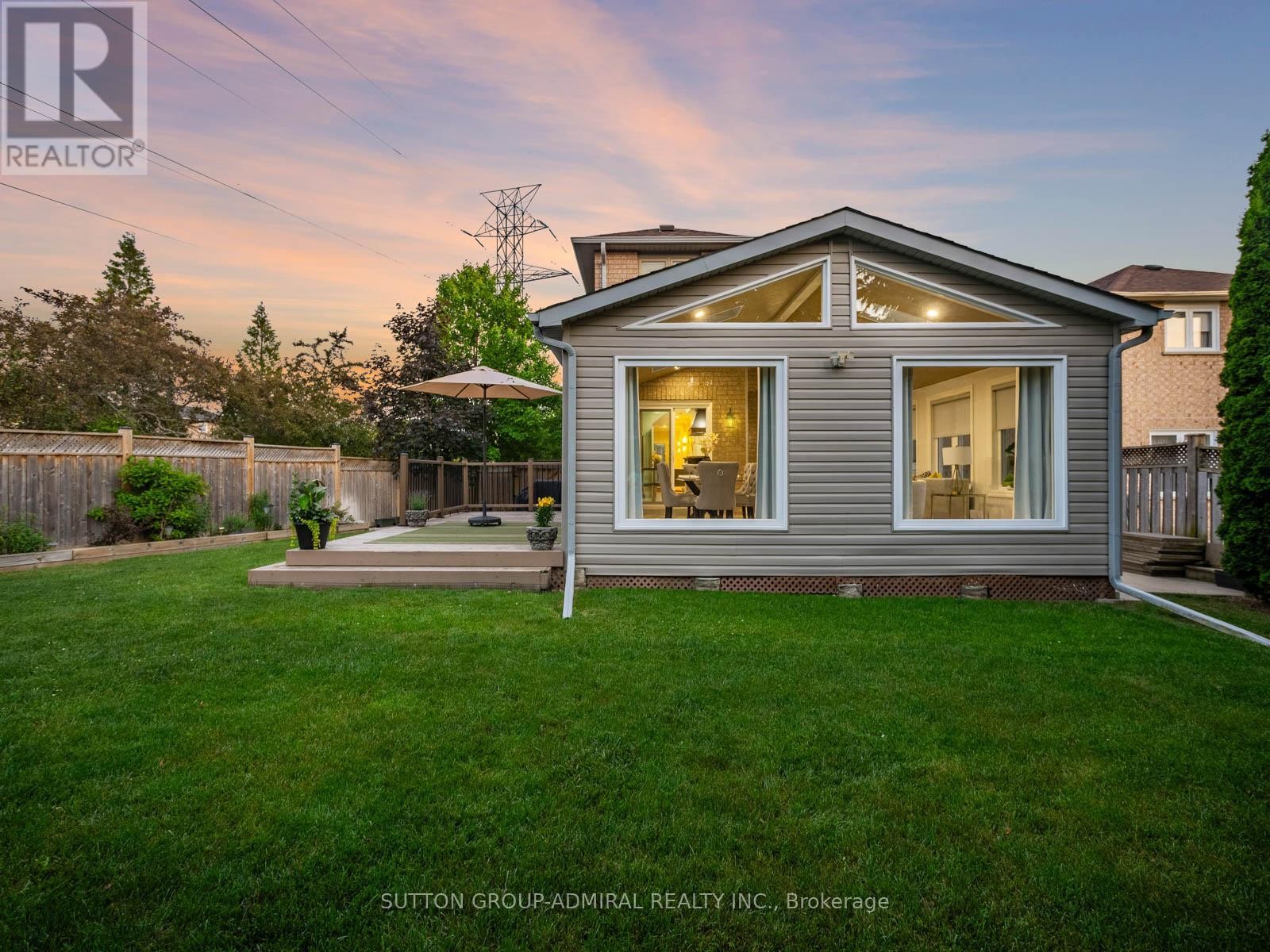 












298 SONOMA BOULEVARD

,
Vaughan (Sonoma Heights),




Ontario
L4H1R5


