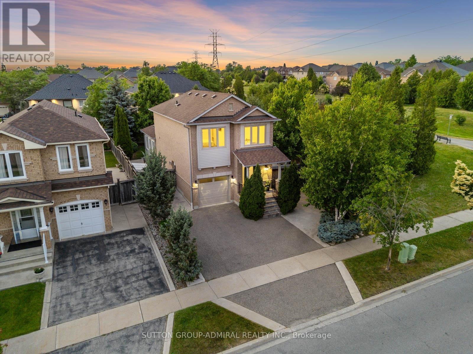 












298 SONOMA BOULEVARD

,
Vaughan (Sonoma Heights),




Ontario
L4H1R5

