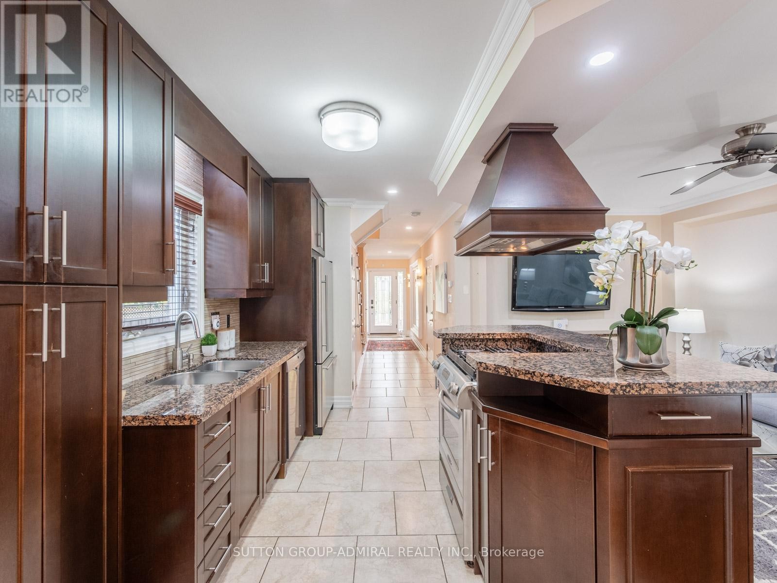 












298 SONOMA BOULEVARD

,
Vaughan (Sonoma Heights),




Ontario
L4H1R5

