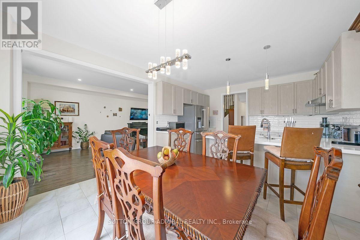 












1152 PEELAR CRESCENT

,
Innisfil (Lefroy),




Ontario
L0L1W0

