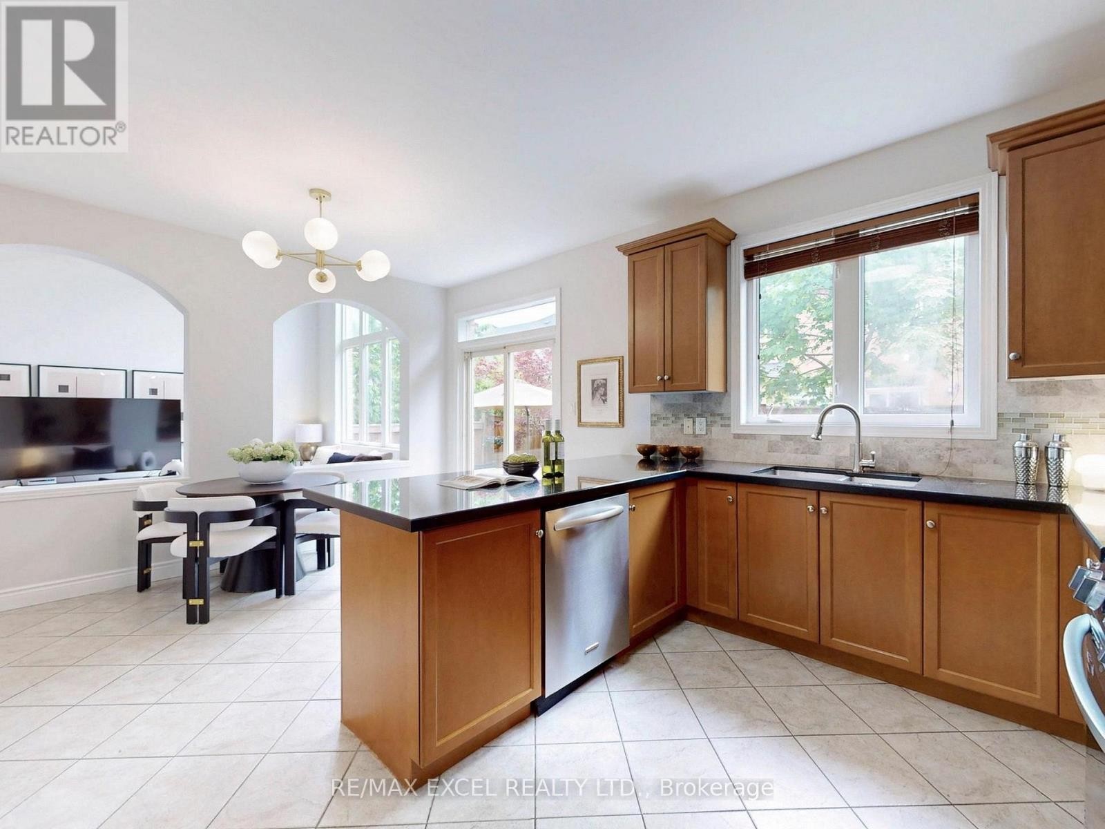 












57 MOSS CREEK BOULEVARD

,
Markham (Cachet),




Ontario
L6C2V5

