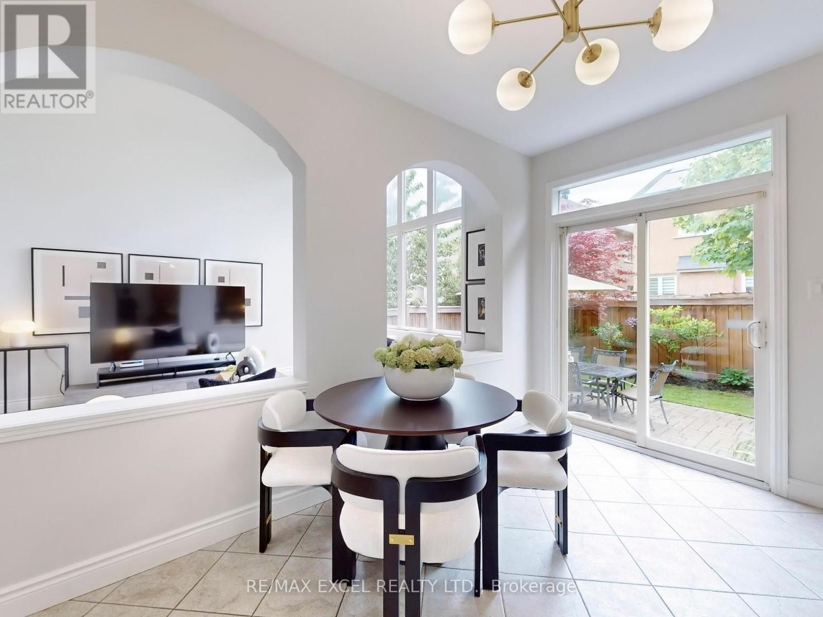 












57 MOSS CREEK BOULEVARD

,
Markham (Cachet),




Ontario
L6C2V5


