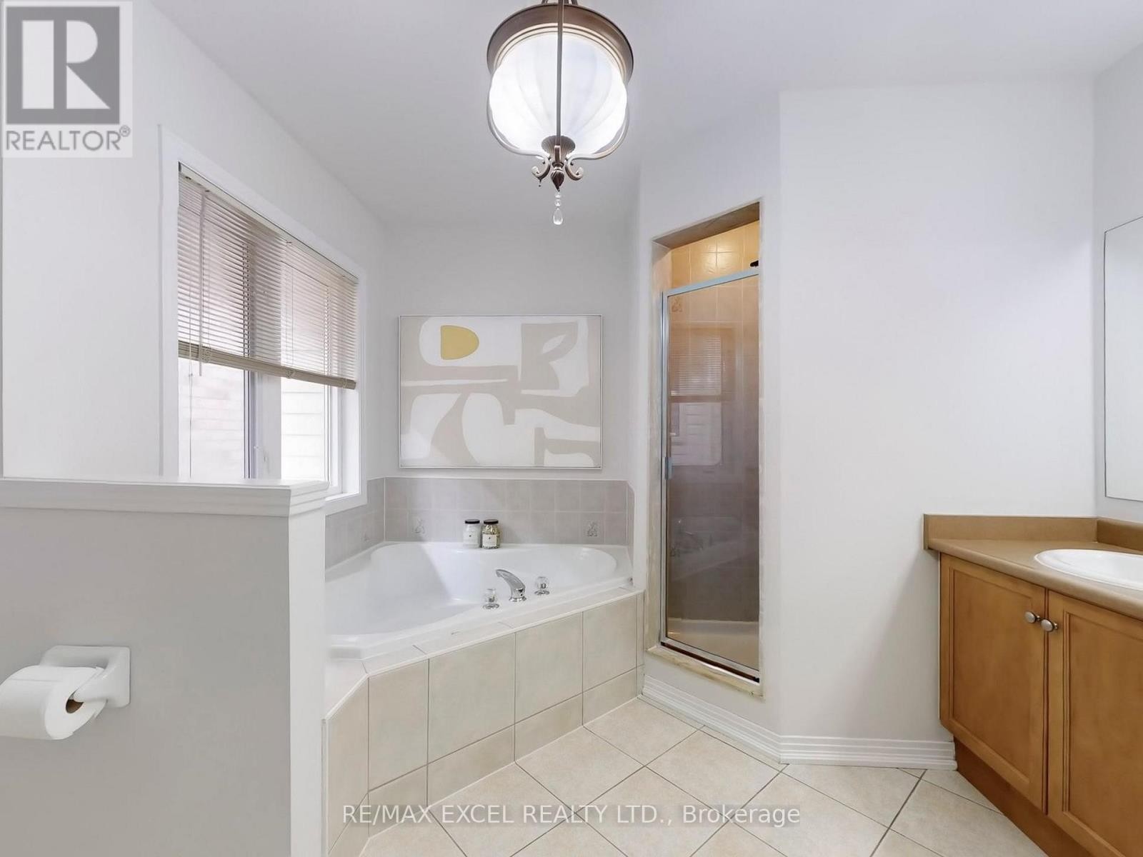 












57 MOSS CREEK BOULEVARD

,
Markham (Cachet),




Ontario
L6C2V5

