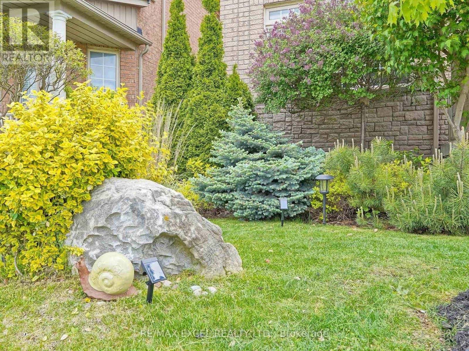 












57 MOSS CREEK BOULEVARD

,
Markham (Cachet),




Ontario
L6C2V5

